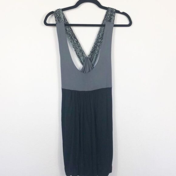 Silence & Noise UO Draping Fringe Tank Top Colorblock Black & Gray Medium NWT - Picture 3 of 8